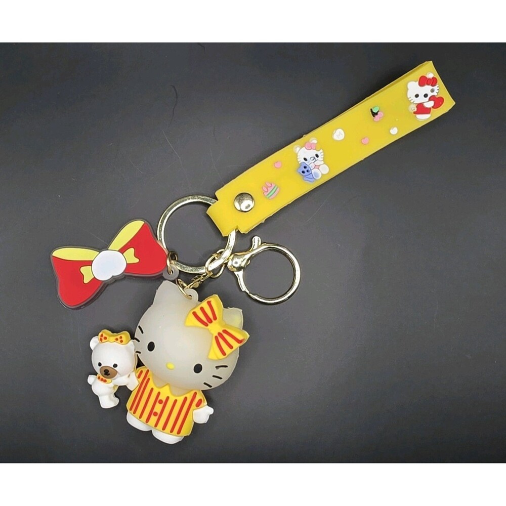 Hello Kitty Cartoon Character Keychain Yellow Plastic Detachable Keyring